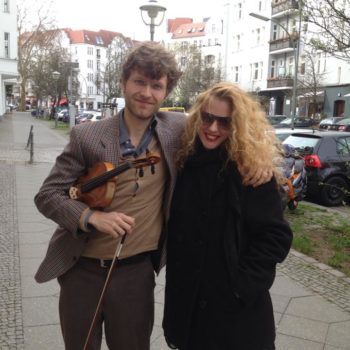 Die Auster Bunny, Rilli Willow & Benedikt Bindewald